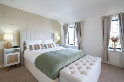 Crab and Lobster Inn Hotels in 