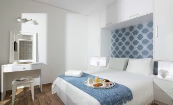 Luxury Villa Malvasia with Seaview and Heated Pool