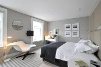 The Crown Hotel Hotels near Sutton Hoo