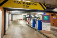 Ibis Styles Birmingham Centre - parking