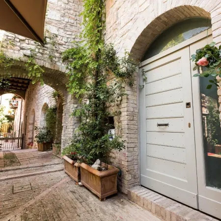 Residenza la Corte Assisi
