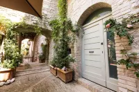 Residenza la Corte Assisi
