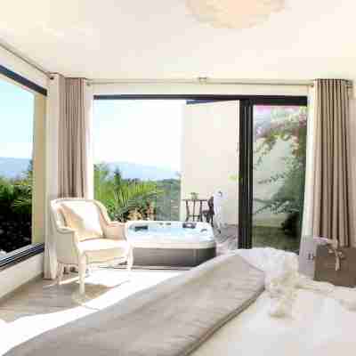 Hostellerie du Moulin des Oliviers Rooms