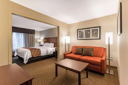 Quality Inn & Suites University Fort Collins