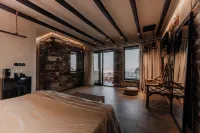 ONYM Curated Villas