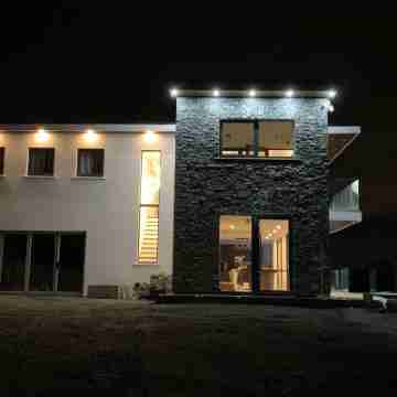 The Wylies Hotel Exterior