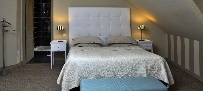 La Demeure de l'Ile Hotels in Mayenne