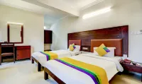 Itsy Hotels Ammu Regency Hotels near Parthasarathy Temple