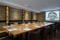 Classicx Landhaus & Hotel - Bed & Breakfast Hotels in Gau-Bickelheim