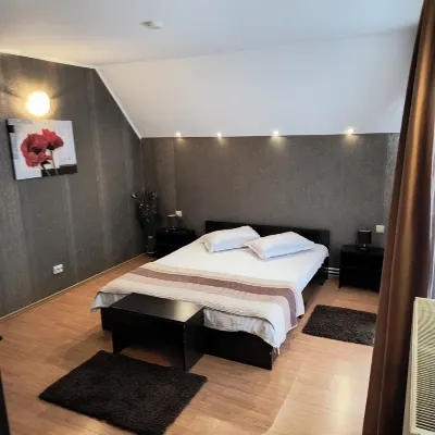 Casa Mais Отели рядом с достопримечательностью «Аквапарк Paradisul Acvatic»