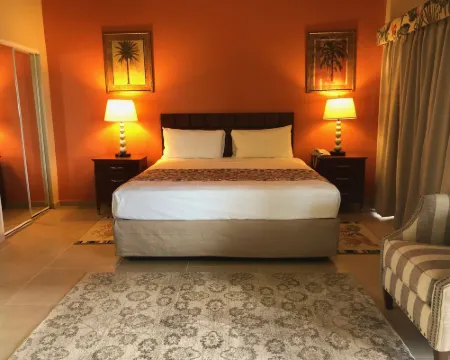 Carl's Unique Inn & Conference Facilities Hotels in Sint Maarten