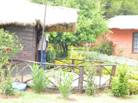 Lalanasi Lodge Отели в г. Lamuria