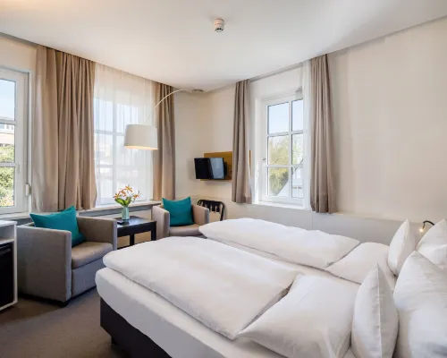 Baurs Park Hotels near Cranz