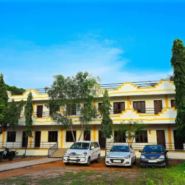 Rani Residency Hotels near Puducherry Airport