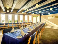 Diagonalkroen Hotels in Give