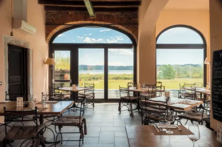 Equirelais Отели в г. Безоццо