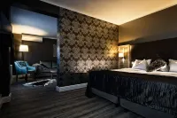 Hotel Mardaga فنادق في Maaseik