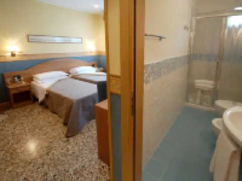 โรงแรมอันติกาวิลล่ากราเซียลลา โรงแรมในเวนิส