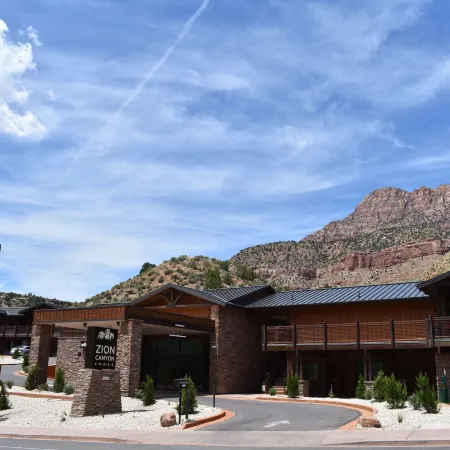 Zion Canyon Lodge