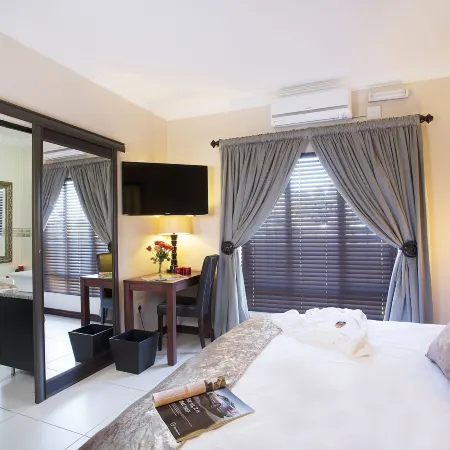 Eco Park Lodge