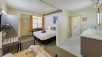 Bishops Lodge Narrandera Hotels in Narrandera