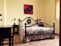 Agriturismo Podere Casa Al Vento Hotels near Riserva Naturale Lago di Montepulciano