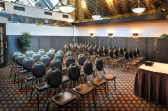 L'Escale Hôtel Suites