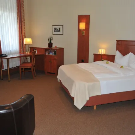 Hotel Rheinischer Hof Hoteles en Erkelenz