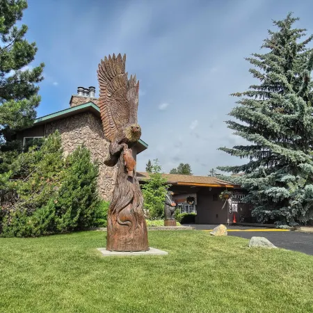 Chalet Inn
