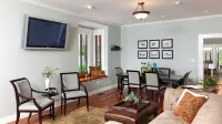 The Guest House Inn on Courthouse Square