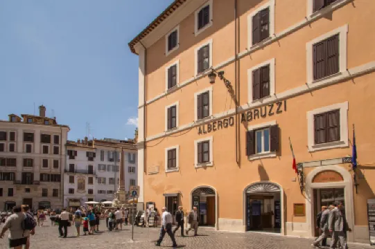 Albergo Abruzzi Hotel berhampiran Piazza Navona