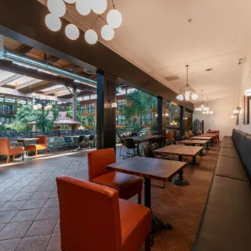 Prestige Vernon Lodge and Conference Centre