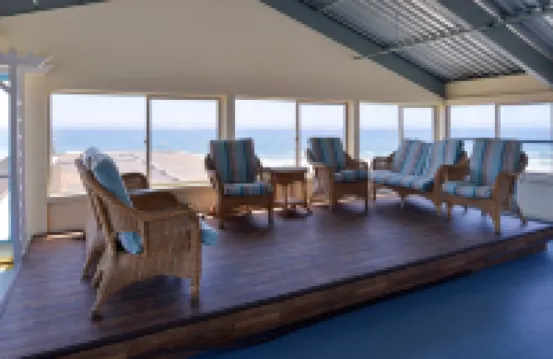 엣지워터 인 앤드 스위트 피스모비치 호텔