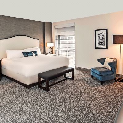 1 King Junior Suite Premier City View Executive Tower InterContinental Chicago Magnificent Mile, an IHG Hotel Promo Code