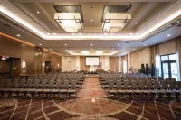 Sheraton Redding Hotel at the Sundial Bridge