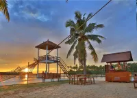 Estuary Sarovar Premiere Poovar Island - Beach