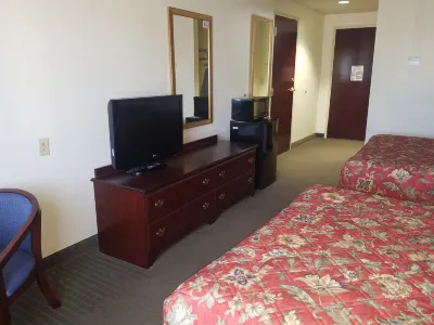 HomeTown Hotel Hotels in Bryant