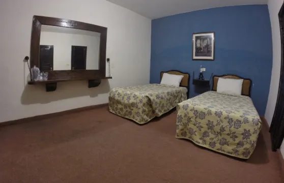 聖克魯茲富爾特農場酒店