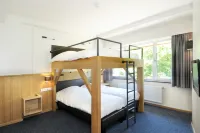 Mont-Des-Pins Hotels in Ferrieres