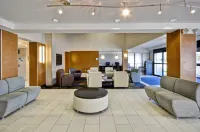 Holiday Inn Express Romulus / Detroit Airport