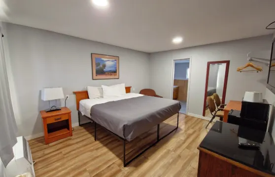 NAU市區汽車旅館