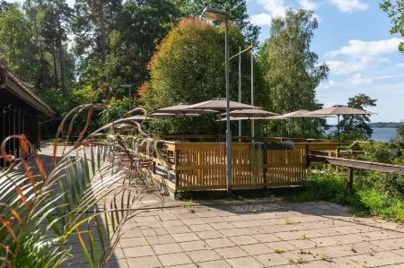 Kallhällsbaden Vandrarhem - Hostel