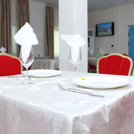 Paradisia Hotel