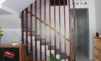B Home - Hostel