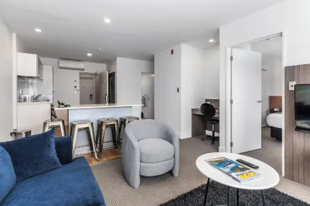 Quest Newmarket Serviced Apartments Отели рядом со станцией Станция Бритомарт