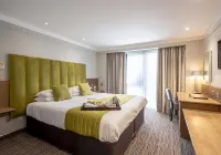 Hogs Back Hotel & Spa Nr Farnham Các khách sạn gần Farnham Sixth Form College