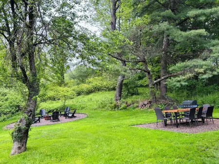 Spacious Fly Creek Retreat – Game Rm, Creek Views & Minutes to Cooperstown & DP