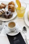 Hotel & Spa Real Ciudad de Zaragoza - sarapan