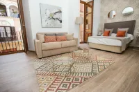 ฟีลอทโฮมมาร์ทีเรสอพาร์ทเมนท์