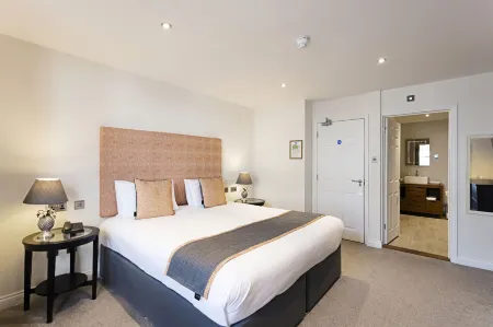 Andover House Hotel & Restaurant